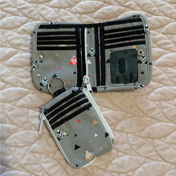 Kavu Triangular Pattern Wallet - Multicolor on Gray - Picture 2 of 5